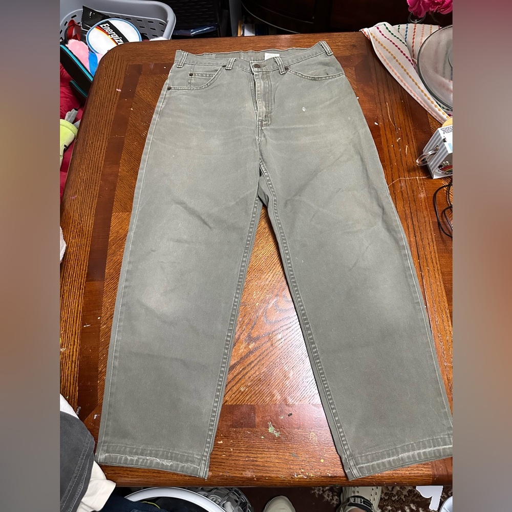 2000s Levi’s 634 Relaxed Fit Faded Size 32W 32L (Measurements on photos)